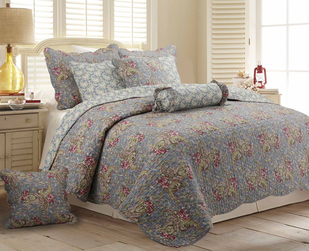 Floral Paisley 3 Piece Reversible Quilt Set & Reviews Birch Lane